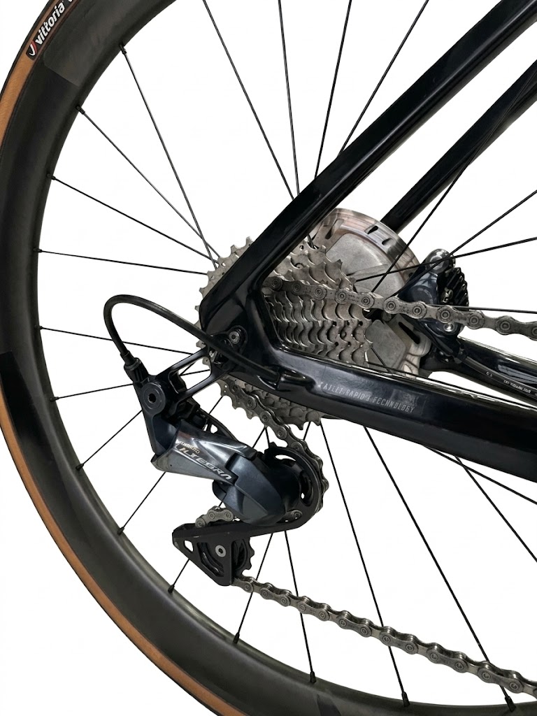 FOCUS IZALCO MAX
