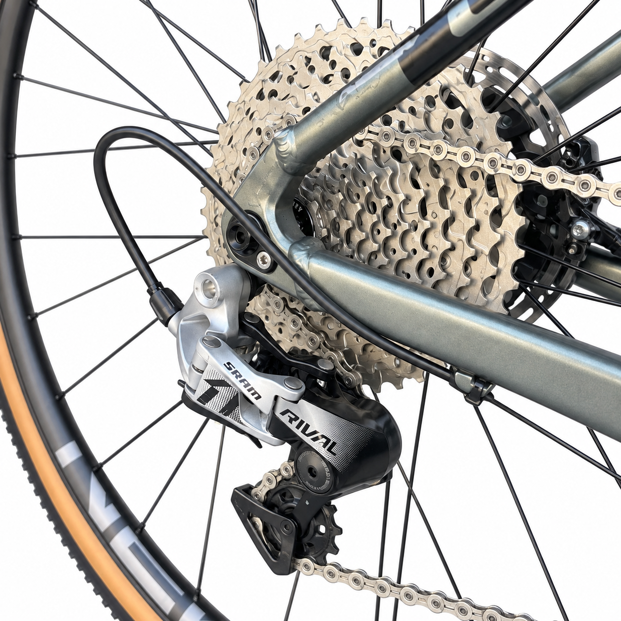CUBE NUROAD PRO
